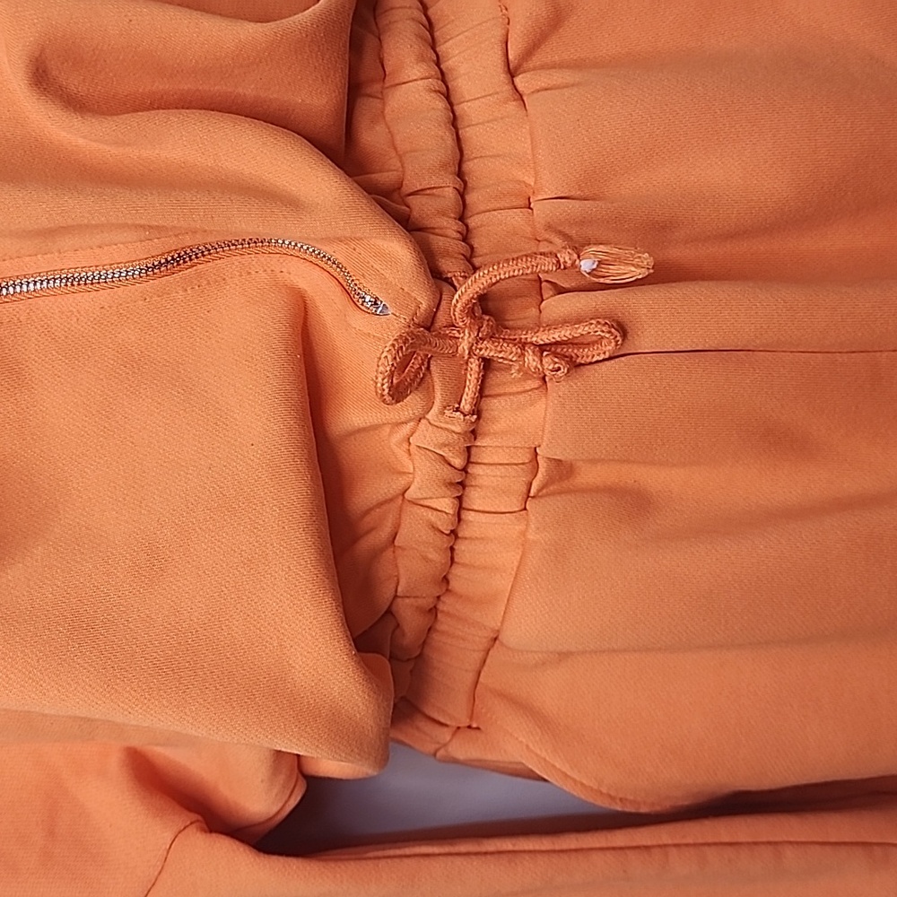 Tresor Cache Boutique Orange Hooded Zip-Up Longsleeve Romper Shorts - Picture 2 of 13